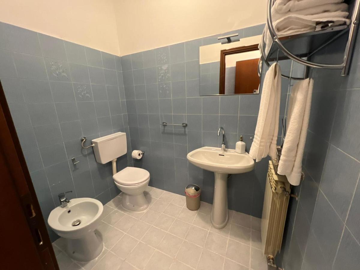 B&B Your Home Outlet 6 Serravalle Scrivia Kültér fotó